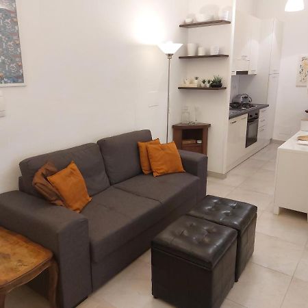 Casa Giova: Bilocale Con Balcone Al Gianicolo Apartman Róma Kültér fotó