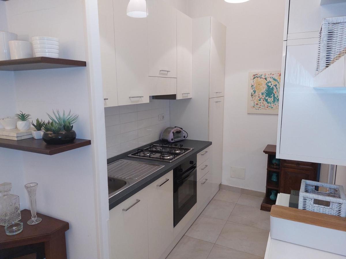 Casa Giova: Bilocale Con Balcone Al Gianicolo Apartman Róma Kültér fotó
